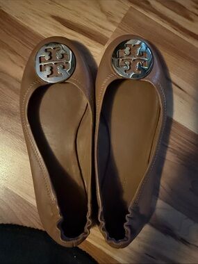 Tory Burch Brown Leather Logo Ballet Flats